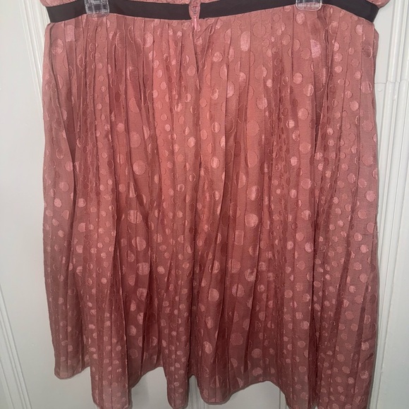 Pink Pleated Flowy Skirt by DownEast - Size Large - Picture 4 of 7